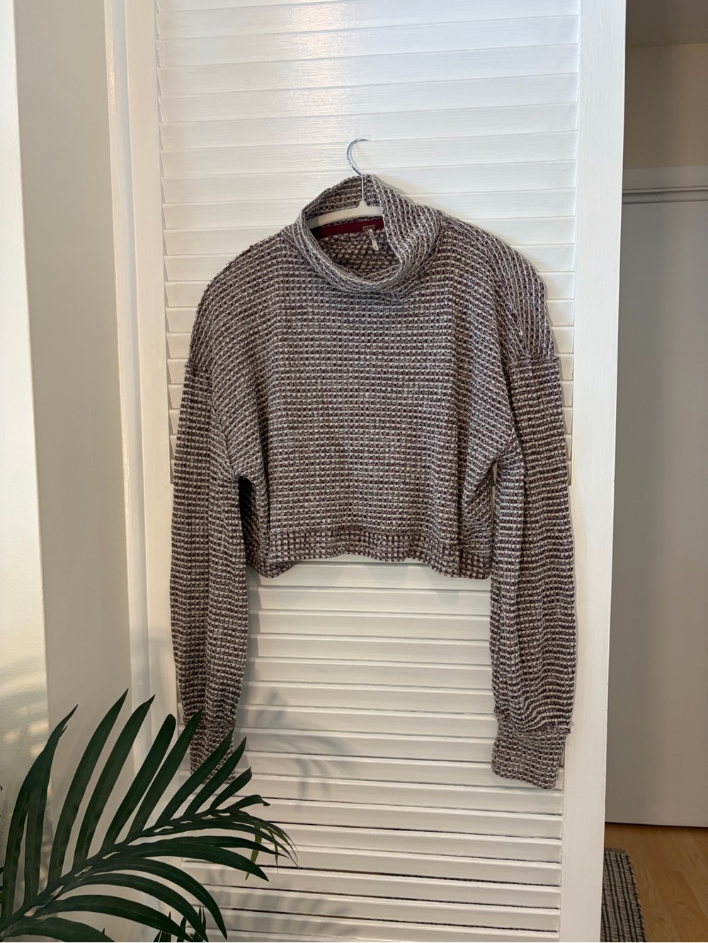 Free People Cropped Turtleneck Sweater - Burgundy and White